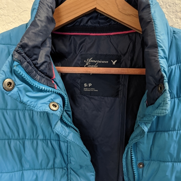 AEO Blue Puffer Jacket Small - Picture 4 of 5